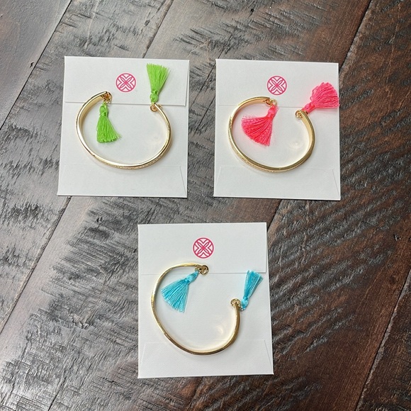 Lilly Pulitzer Set of 3 Stacking Cuff Bracelets with Tassel - NWOT - Picture 10 of 15